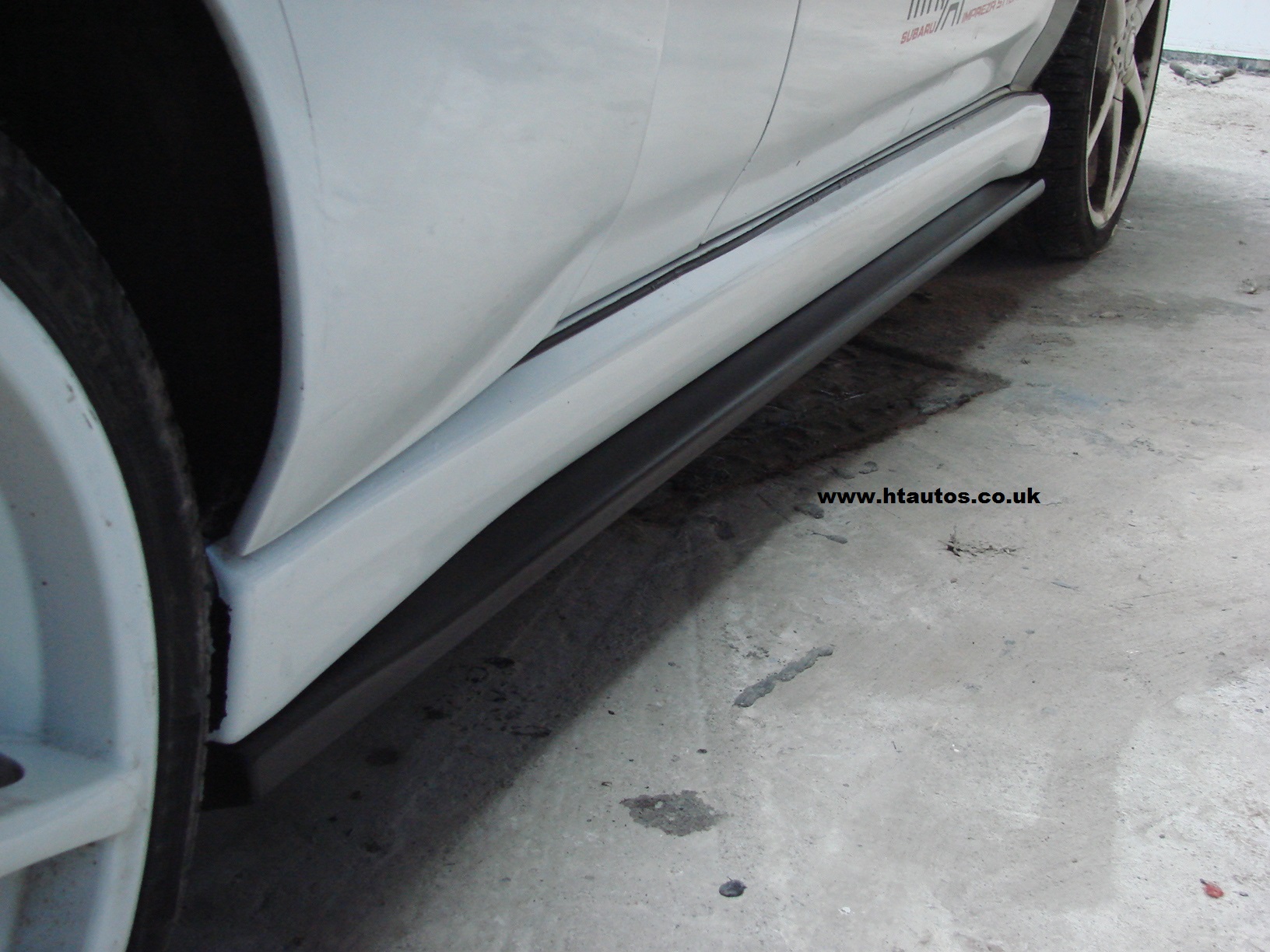 Subaru Impreza 01-07 WRX Side Skirt Extensions